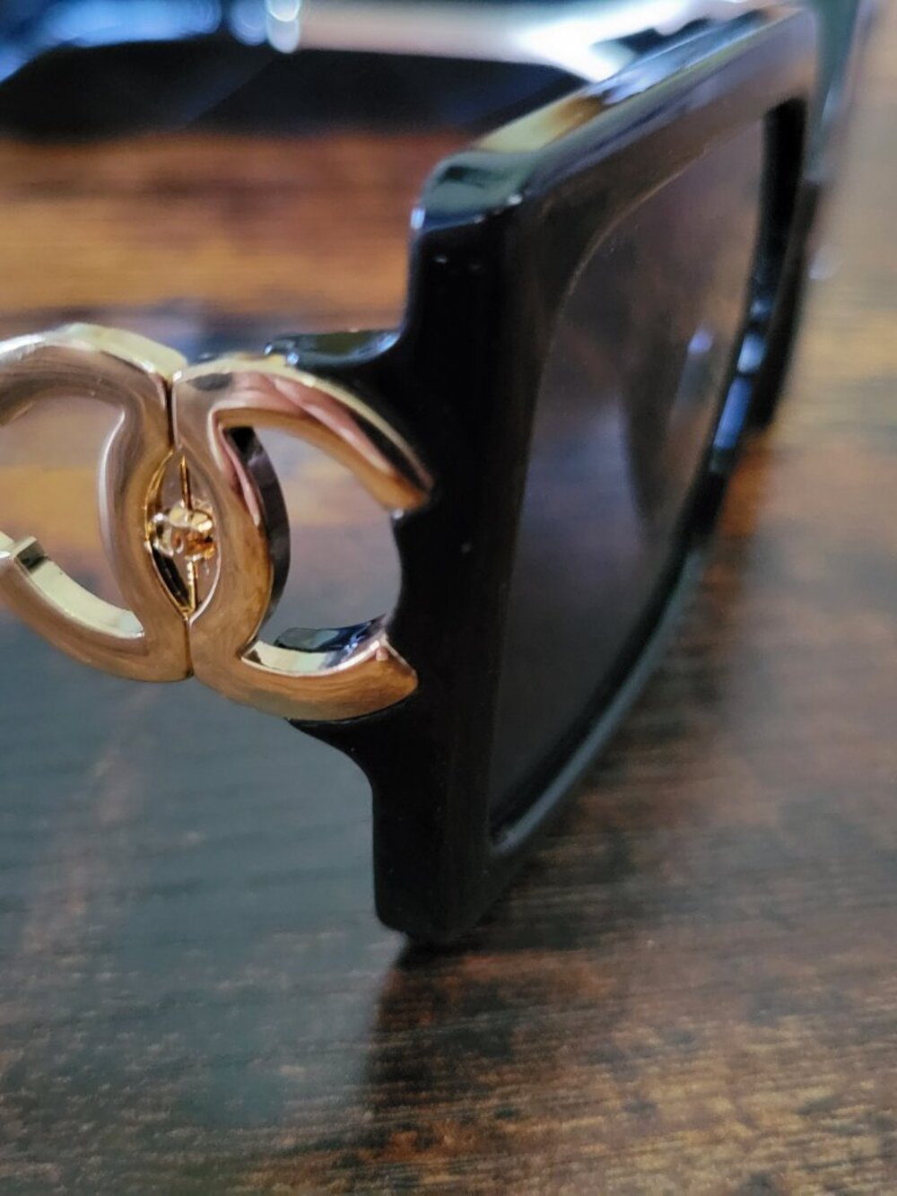 Black CC sunglasses - Picture 7 of 8